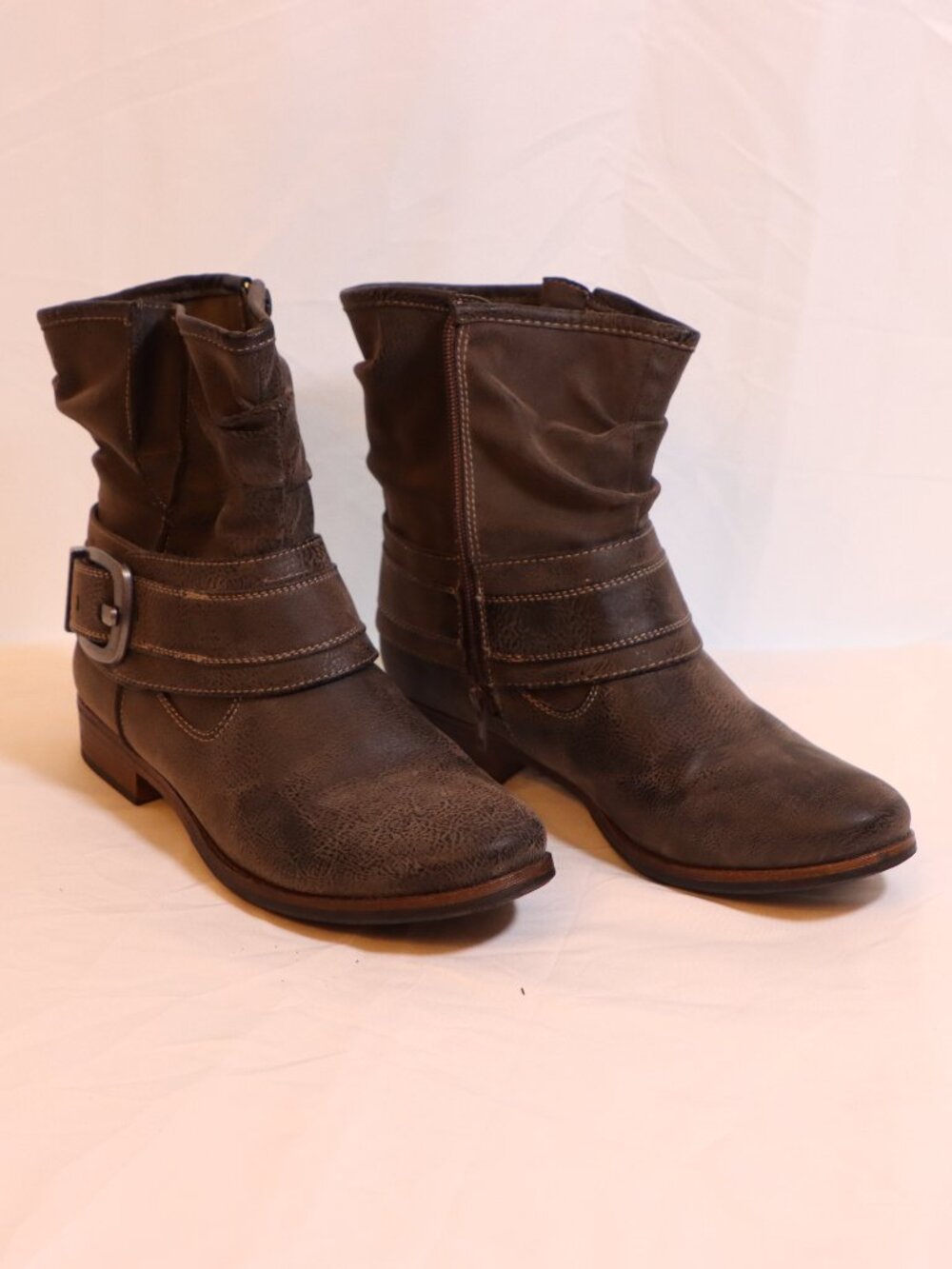Madeline "Bless You Too" Boots Pewter Size 9 - Picture 4 of 6